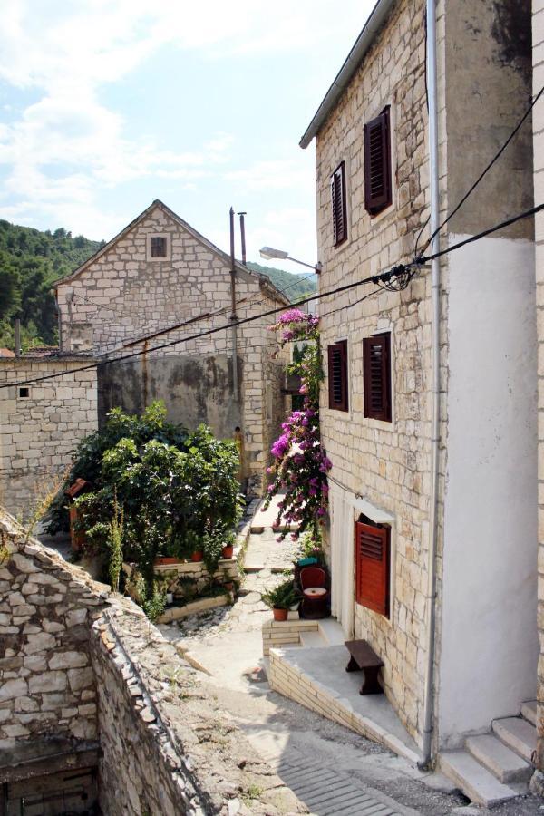 Apartments By The Sea Pucisca, Brac - 770 Exterior photo